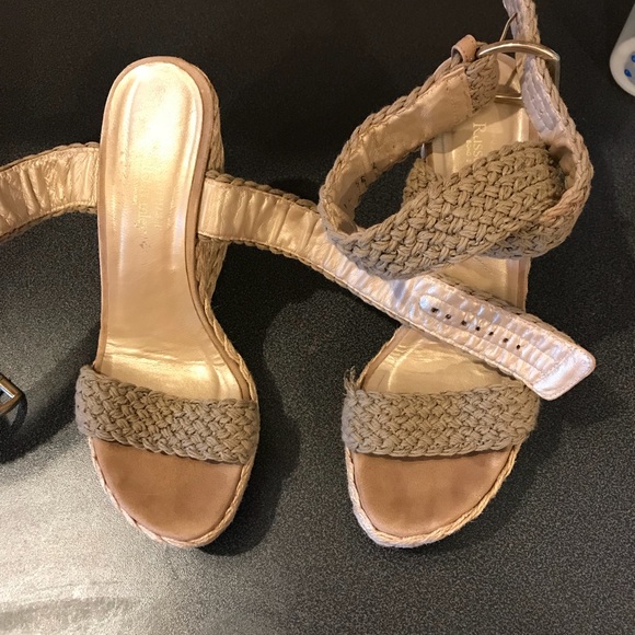 russell and bromley gold wedges